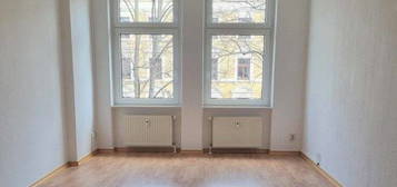 Studenten aufgepasst! WG-geeigente 2-Raum-Wohnung mit Balkon