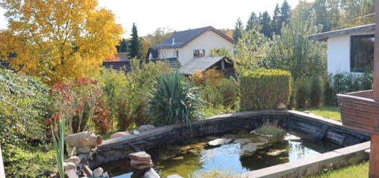 3 Zimmerwohnung mit Überdachter Terrasse und Garten