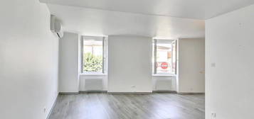 Appartement  à vendre, 4 pièces, 2 chambres, 80 m²