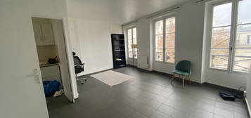 Location appartement 1 pièce 28 m²