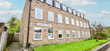 2 bed flat for sale