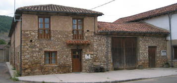 Alquiler de  Casa rural en calle La Iglesia, 6