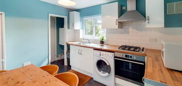 3 bed flat to rent