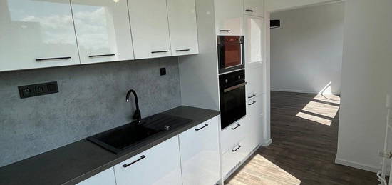 Prodej bytu 3+1 73 m² Česká, Zlín