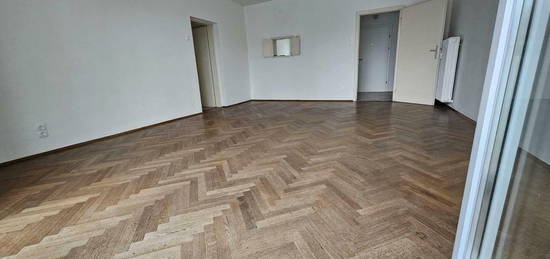 ** Top Preis-Leistung ** beim LKH ** West-Loggia mit Grünblick ** zugeteilter Parkplatz **