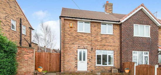 3 bedroom semi-detached house