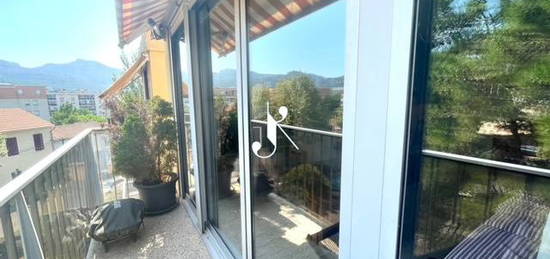 APPARTEMENT T3 58M2 AVEC BALCON ET CAVE