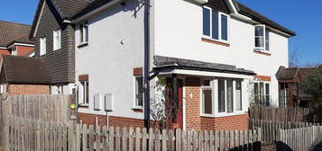 1 bed semi-detached house to rent