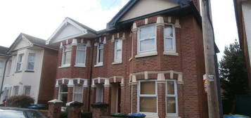 4 bedroom semi-detached house