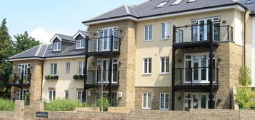 2 bed flat to rent