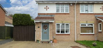 2 bedroom semi-detached house for sale