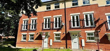 Town house for sale in Pandora Close, Locks Heath, Southampton SO31