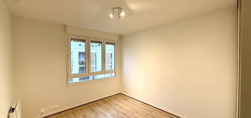 Studio 1 pièce 19 m²