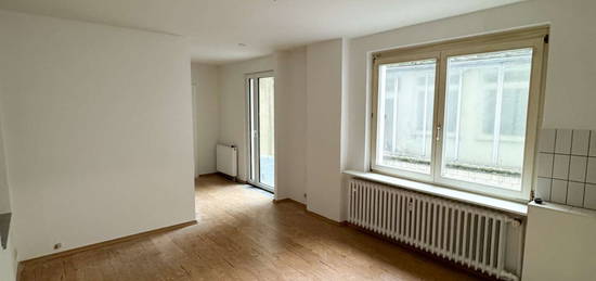 2 Zimmer-Wohnung + Balkon+attraktive Innenstadt-Lage