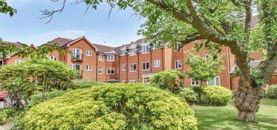 Flat for sale in Warwick Road, Reading, Berkshire RG2