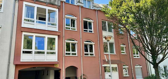 Die Gelegenheit!
Schöne 3 Zimmer Wohnung in grüner Oase von Tübingen