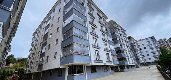 PELİTLİ'DE 3+1 GİRİŞ KAT SATILIK FIRSAT DAİRE