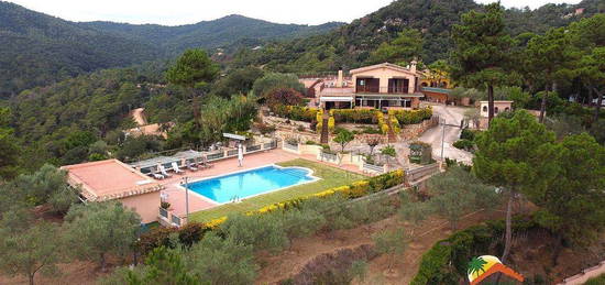 Chalet en calle De la Riera en Urbanitzacions, Lloret de Mar