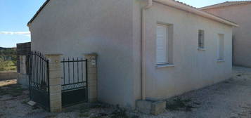 Maison 54 m2 avec garage et terrain clos