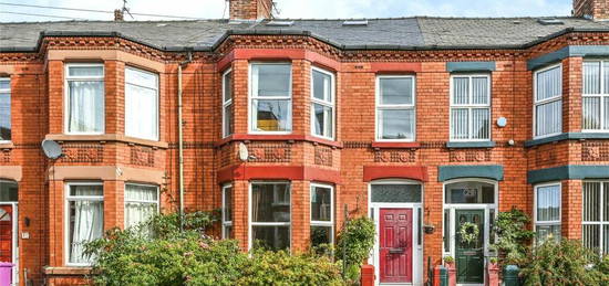 5 bedroom terraced house for sale