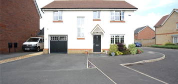 4 bed detached house for sale