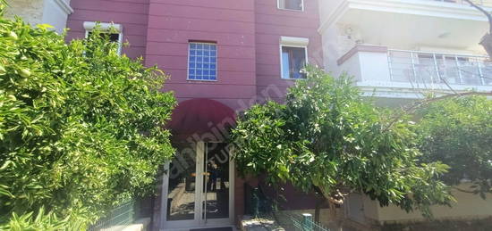 Çeşme Marinaya 1 Dakika Mesafede Kiralık 2+1 Eşyalı Daire