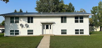 Apartment- Bowbells, 202 Railway St SW #2, Bowbells, ND 58721