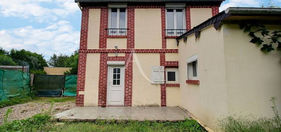 Maison 2 étages  à vendre, 7 pièces, 4 chambres, 120 m²