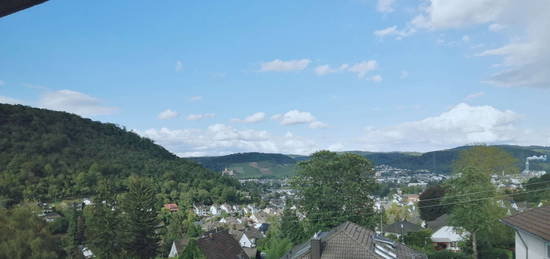 gut geschnittene Wohnung mit herrlichem Panoramaausblick