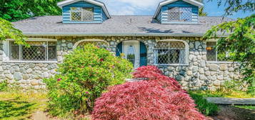 3561 9TH AVE, PORT ALBERNI, BC V9Y 4T4