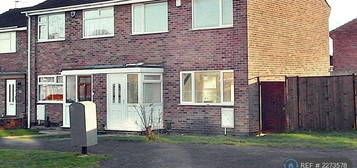 3 bedroom semi-detached house