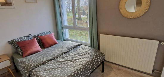 Appartement meublé  à louer, 5 pièces, 4 chambres, 85 m²