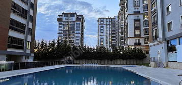 KERVANCI CİTY-4 SİTESİNDE 75 m2 AYRI MUTFAKLI 1+1 KİRALIK DAİRE