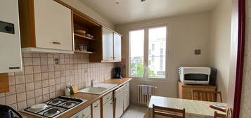 DINAN : Centre, Appartement 104 m²