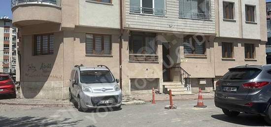 SİVAS MERKEZ ÖRTÜLÜPINAR MAHALLESİNDE KİRALIK 3+1 DAİRE