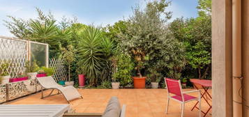 CANNES LA BOCCA - Appartement en REZ-DE-JARDIN avec Parking et Cave