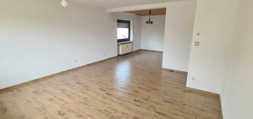 3-Zimmer-Wohnung, 93 qm, 1. Stock in 90522 Oberasbach