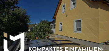 NEUER PREIS - KOMPAKTES EINFAMILIENHAUS MIT POOL