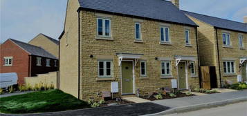 2 bedroom semi-detached house