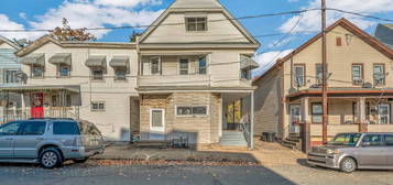 1016 Jackson St, Scranton, PA 18504