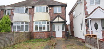 3 bedroom semi-detached house to rent