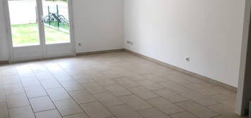 Bury, maison de 75m2 bonne isolation , proche gare de Mouy