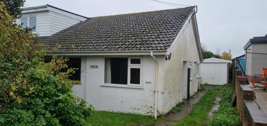 2 bedroom semi-detached bungalow for sale