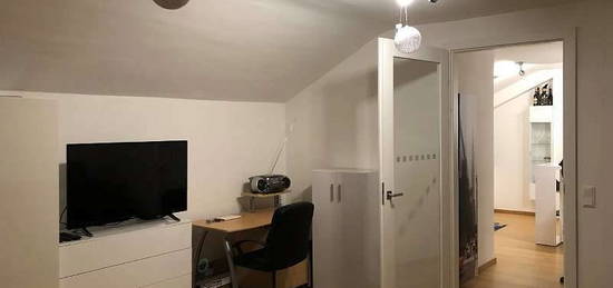 Exklusive 1-Zimmer-Wohnung mit Balkon und Einbauküche in Wiesbaden