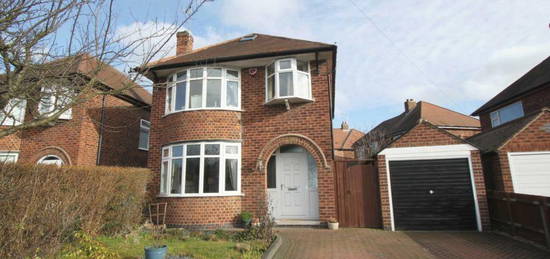 4 bedroom detached house