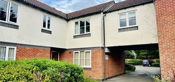 Flat to rent in Wormald Road, Wallingford OX10