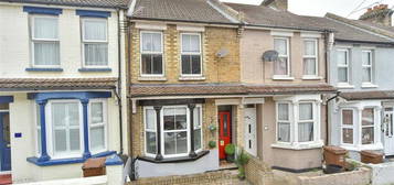 3 bed terraced house for sale