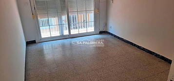 Apartamento de alquiler en Carrer Enric Prat de la Riba, Els Pins