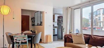 Appartement  à vendre, 3 pièces, 2 chambres, 61 m²