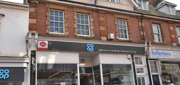 Flat to rent in High Street, Budleigh Salterton, Devon EX9